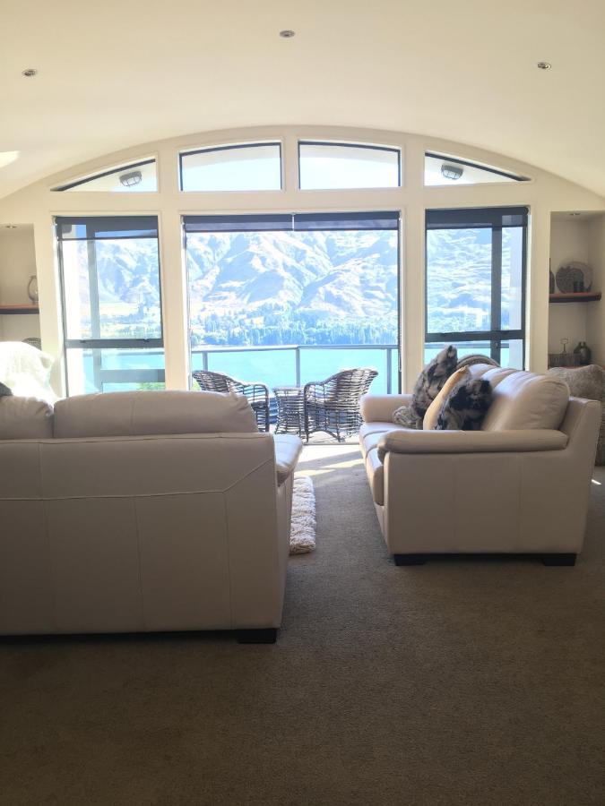 Luxury On Lakeside Wanaka Exterior foto